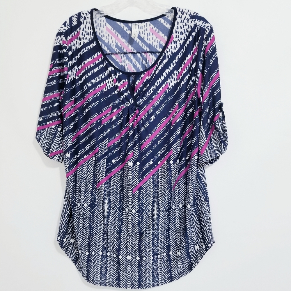 Women XL Blue and Pink Scoop Neck Mid Sleeve Top